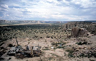 “Cloud-set” Acoma, USA