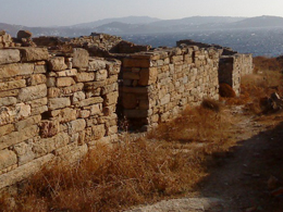 Ματιές στην πόλη: μεταξύ αρχιτεκτονικών και αρχαιολογικών προσεγγίσεων