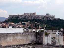 Περπατώντας στο ιστορικό κέντρο της Αθήνας